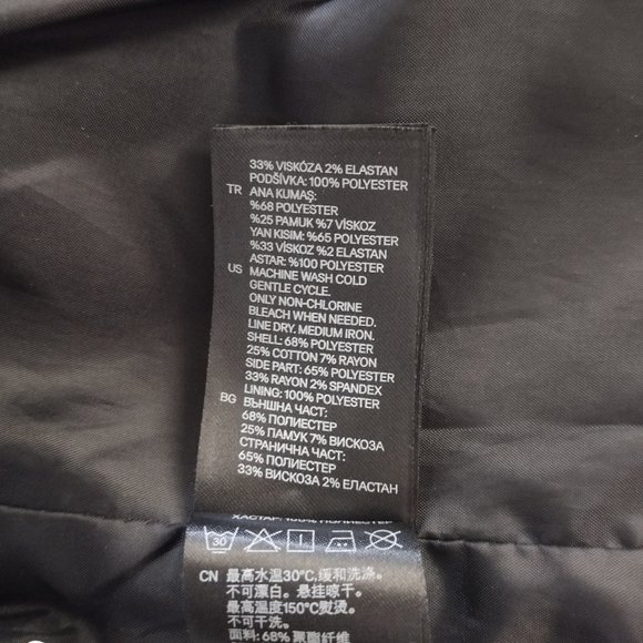 H&M Black and Ivory Southwestern Striped Textured Zip Jacket - Picture 10 of 10